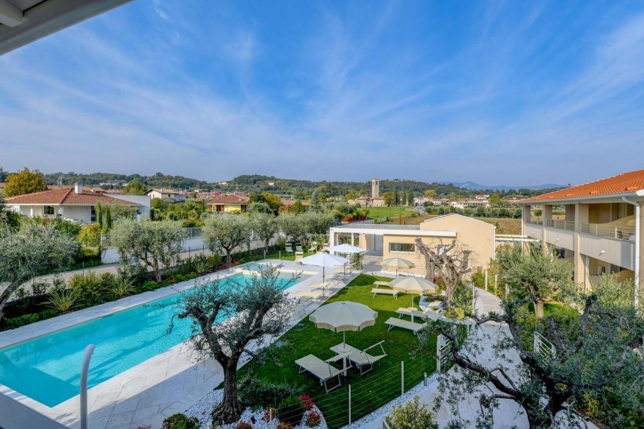 Le Ville Della Romantica Manerba del Garda Bagian luar foto
